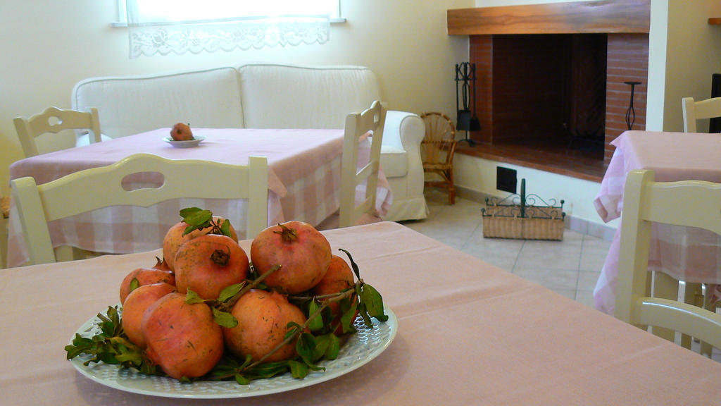 Il Giardino Delle Sete Bed and Breakfast Mesagne Buitenkant foto